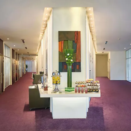 Pullman Saigon Centre-2